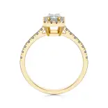 Pierścionek z prostokątnym diamentem